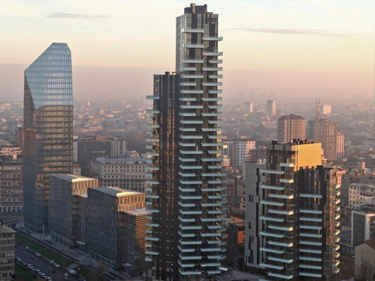 Stylish Elegant Suite In Torre Solaria With Exclusive Milan'S View Extérieur photo