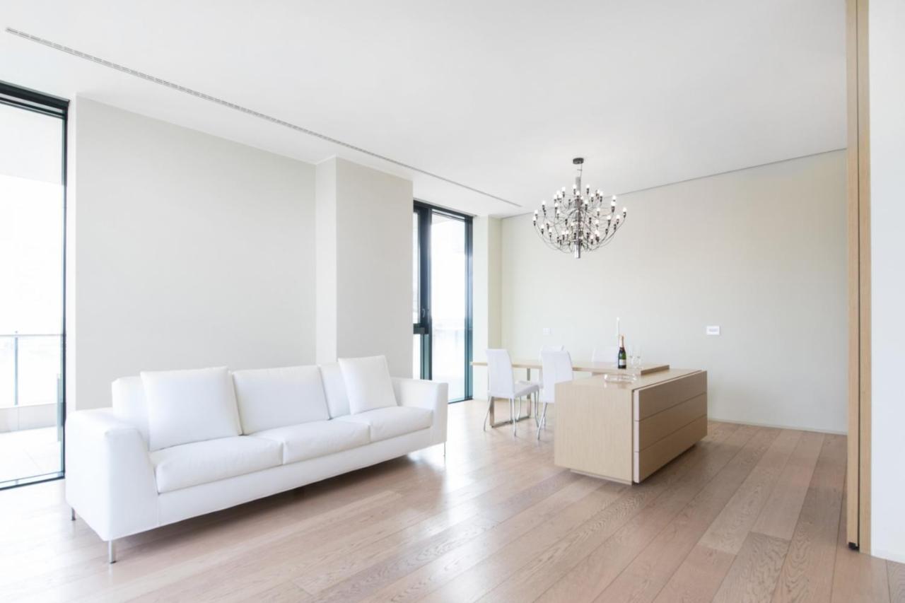 Stylish Elegant Suite In Torre Solaria With Exclusive Milan'S View Extérieur photo