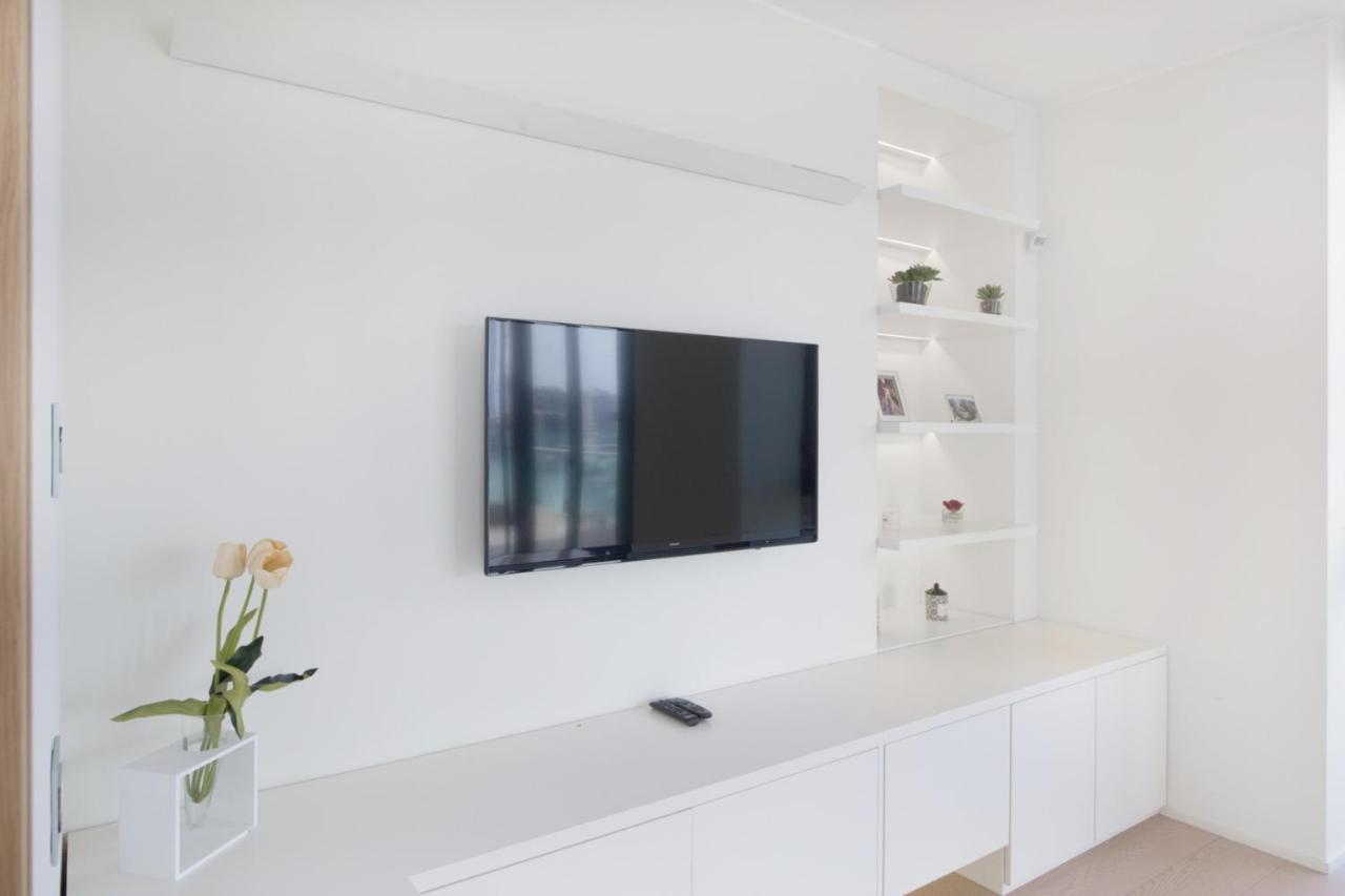 Stylish Elegant Suite In Torre Solaria With Exclusive Milan'S View Extérieur photo